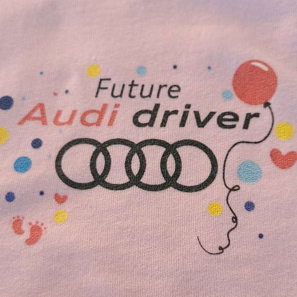 "Future Audi driver" pink short sleeved onesie/bodysuit - Picture 4 of 4